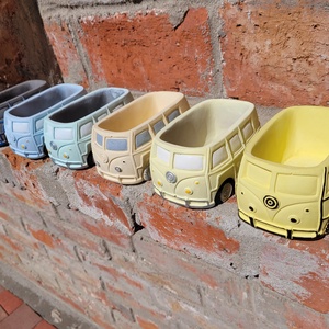Egyszínű busz alakú virágtartó, mini kaspó, Otthon & Életmód, Dekoráció, Virágdísz és tartó, Virágtartó, Festett tárgyak, MESKA