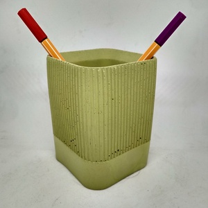 Beton fogkefe tartó, ceruza tartó, mini váza, zöld színben - otthon & életmód - fürdőszoba - fogkefetartó - Meska.hu