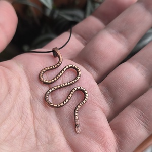 Réz kígyó medál 1. - ékszer - nyaklánc - medál - Meska.hu