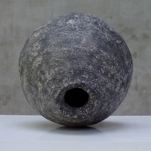 Tamago Rusztikus Wabi Sabi Váza, papírbeton, beton, minimalista, texturált, újrahasznosított - otthon & életmód - dekoráció - virágdísz és tartó - váza - Meska.hu