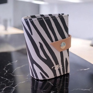 1 db készült Lovley zebra - bankkártya tartó - Meska.hu