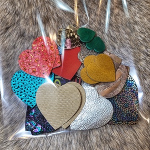 LoveCraft 11 - valódi bőr alkotó csomag - kellékek & szerszámok - rövidáru - maradék bőr anyag - Meska.hu