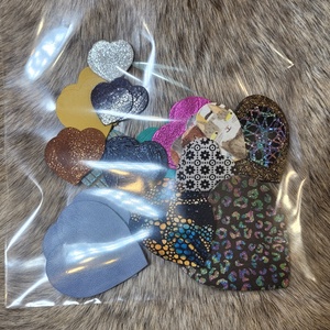 LoveCraft 12 - valódi bőr alkotó csomag - kellékek & szerszámok - rövidáru - maradék bőr anyag - Meska.hu