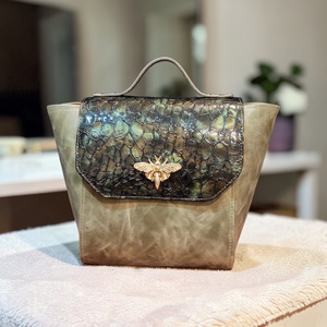 MIDI city hunter - marhabőr válltáska - Meska.hu