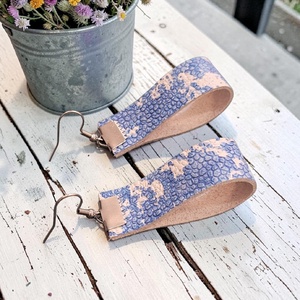 Drop theory - light blue - fülbevaló nemesacél szerelékkel - ékszer - fülbevaló - lógó fülbevaló - Meska.hu