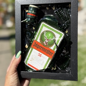 Alkoholos üveg gyantába öntve - Meska.hu