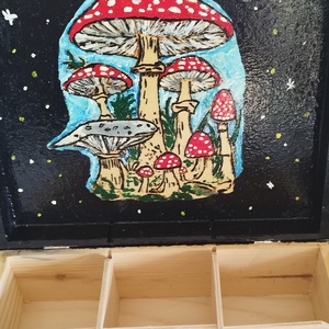 Fadoboz,  Teadoboz  pillangós gombás - otthon & életmód - dekoráció - asztal és polc dekoráció - díszdoboz - Meska.hu