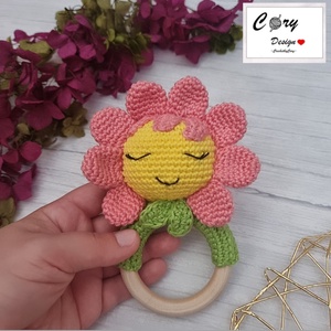 Daisy - kisvirág csörgő babáknak, Játék & Sport, 3 éves kor alattiaknak, Csörgő, Horgolás, MESKA