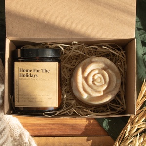 Karácsonyi Szójaviasz Gyertya, Ajándék nőknek, Karácsonyi Fűszeres Illatgyertya, Self Care Gift Box, Szójaviasz gyertya, Szépségápolás, Kozmetikai ajándékcsomag, Gyertya-, mécseskészítés, Kozmetikum készítés, MESKA