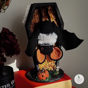 Denevér mini koporsóban - otthon & életmód - dekoráció - dísztárgy - Meska.hu