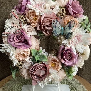 Virágos tavaszi kopogtató  - Meska.hu