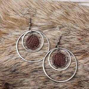 Fleur - statement collection- bőr és nemesacél fülbevaló - Meska.hu