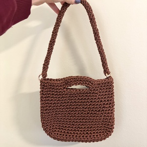 �Crafty barna színben - táska & tok - kézitáska & válltáska - válltáska - Meska.hu