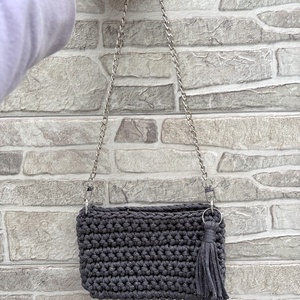 �Minnie csillogós szürke színben, Táska & Tok, Kézitáska & válltáska, Válltáska, Horgolás, MESKA