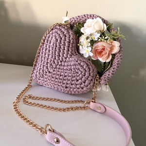 �Bonbon táska csillogós rózsaszín színben - táska & tok - kézitáska & válltáska - válltáska - Meska.hu