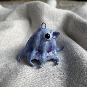 Aranyos polip akasztós dísz - kellékek & szerszámok - dekorációs kellékek - figurák - Meska.hu