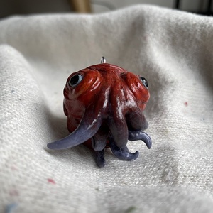 Kézzel készített tintahal akasztós dísz - kellékek & szerszámok - dekorációs kellékek - figurák - Meska.hu