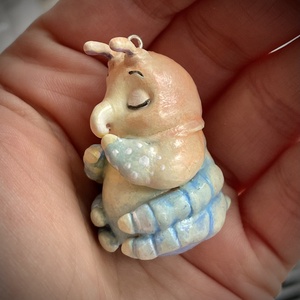 Cuki hernyó dísz / ajándék � tökéletes Valentin-napra - otthon & életmód - dekoráció - fali és függő dekoráció - függődísz - Meska.hu