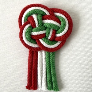 Makramé kokárda , Ékszer, Kitűző és Bross, Csomózás, MESKA