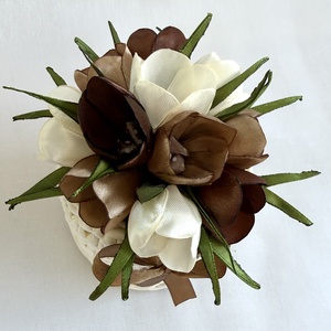 Barna krókuszkosár - otthon & életmód - virágdekoráció - virágdíszek - asztali virágdísz - Meska.hu