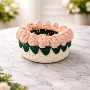 Barack tulipános horgolt kosár - Meska.hu