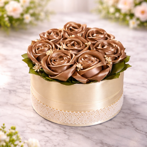 Bézs - krém rózsabox, Otthon & Életmód, Virágdekoráció, Virágok, Virágbox, Varrás, MESKA