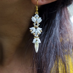 Creabead Design matyó stílusú elegáns fülbevaló - ékszer - fülbevaló - lógó fülbevaló - Meska.hu