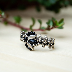 Creabead Design matyó stílusú elegáns gyűrű - ékszer - gyűrű - gyöngyös gyűrű - Meska.hu