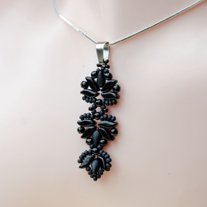 Creabead Design matyó stílusú medál nyaklánccal, Ékszer, Nyaklánc, Medál, Gyöngyfűzés, gyöngyhímzés, MESKA