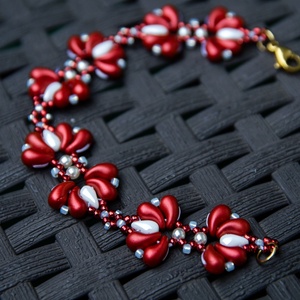 Creabead Design matyó stílusú elegáns karkötő - ékszer - karkötő - gyöngyös karkötő - Meska.hu