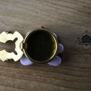 Kézzel készült gyöngyös gombfedő dísz � matyó inspirációval - ékszer - mandzsettagomb - Meska.hu