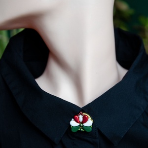 Kézzel készült gyöngyös gombfedő dísz � matyó inspirációval - ékszer - mandzsettagomb - Meska.hu