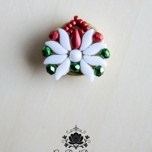 Kézzel készült gyöngyös gombfedő dísz � matyó inspirációval - ékszer - mandzsettagomb - Meska.hu