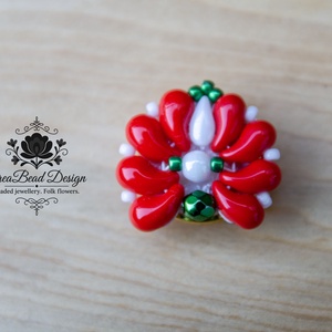 Creabead Design trikolór kitűző (ékszerként is kérhető) - ékszer - kitűző és bross - Meska.hu