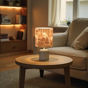 Daphni egyedi fényképes lámpa - Henger - otthon & életmód - lámpa - asztali lámpa - Meska.hu