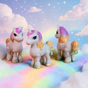 Szivárványos Varázs unikornis figura � színpompás mozgatható játszótárs - játék & sport - plüssállat & játékfigura - unikornis - Meska.hu