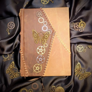 Steampunk bőrkötsű napló - Meska.hu