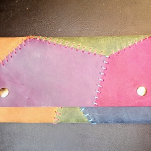 Bohm patchwork bőr dohánytartó cigipapír zsebbel, Táska & Tok, Pénztárca & Más tok, Dohánytasak & Szütyő, Varrás, Patchwork, foltvarrás, MESKA