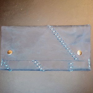 Patchwork bőr dohánytartó cigipapír zsebbel, Táska & Tok, Pénztárca & Más tok, Dohánytasak & Szütyő, Varrás, Patchwork, foltvarrás, MESKA