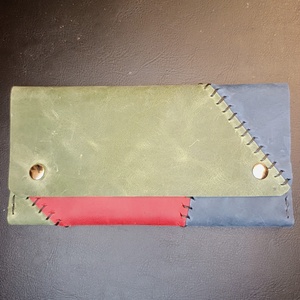 Patchwork bőr dohánytartó cigipapír zsebbel, Táska & Tok, Pénztárca & Más tok, Dohánytasak & Szütyő, Varrás, Patchwork, foltvarrás, MESKA