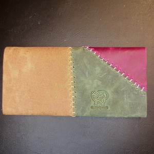 Bohm patchwork bőr dohánytartó cigipapír zsebbel - táska & tok - pénztárca & más tok - dohánytasak & szütyő - Meska.hu