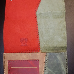 Patchwork bőr dohánytartó cigipapír zsebbel - táska & tok - pénztárca & más tok - dohánytasak & szütyő - Meska.hu Patchwork bőr dohánytartó cigipapír zsebbel - táska & tok - pénztárca & más tok - dohánytasak & szütyő - Meska.hu