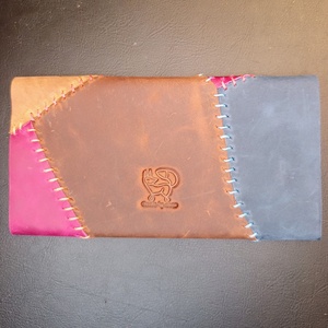 Bohm patchwork bőr dohánytartó cigipapír zsebbel - táska & tok - pénztárca & más tok - dohánytasak & szütyő - Meska.hu