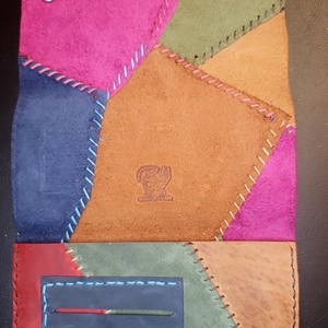Bohm patchwork bőr dohánytartó cigipapír zsebbel - táska & tok - pénztárca & más tok - dohánytasak & szütyő - Meska.hu