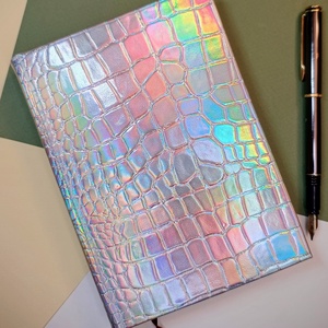 Egyedi bőrkötsű színváltós napló, Otthon & Életmód, Papír, írószer, Jegyzetfüzet & Napló, Könyvkötés, MESKA