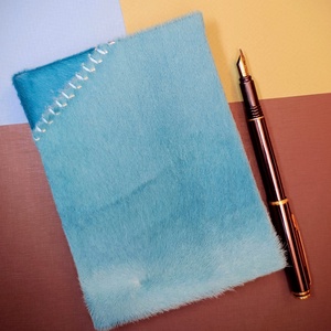 Szőrmók bőrkötsű napló A6, Otthon & Életmód, Papír, írószer, Jegyzetfüzet & Napló, Könyvkötés, MESKA