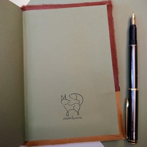 Szemes szőr-bőrkötésű napló A6 - otthon & életmód - papír, írószer - jegyzetfüzet & napló - Meska.hu Szemes szőr-bőrkötésű napló A6 - otthon & életmód - papír, írószer - jegyzetfüzet & napló - Meska.hu