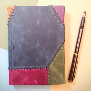 Bohm patchwork bőrkötsű napló A6, Otthon & Életmód, Papír, írószer, Jegyzetfüzet & Napló, Könyvkötés, MESKA