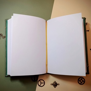 Steampunk bőrkötsű A6 napló - otthon & életmód - papír, írószer - jegyzetfüzet & napló - Meska.hu Steampunk bőrkötsű A6 napló - otthon & életmód - papír, írószer - jegyzetfüzet & napló - Meska.hu