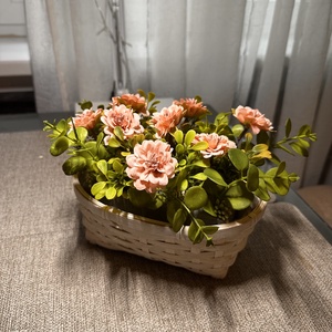 Tavaszi kosárka - otthon & életmód - virágdekoráció - virágdíszek - asztali virágdísz - Meska.hu